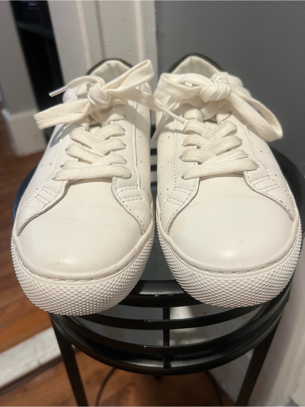 J. Crew White Leather Low-Top Sneakers with Gray Heel Tab size 7 women - Picture 3 of 12